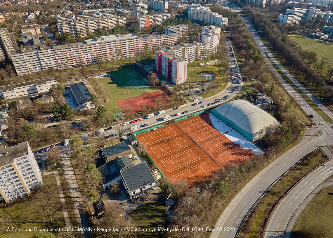 07.02.2023 - Luftbilder vom Marx-Zenrtum und Umgebung in Neuperlach
